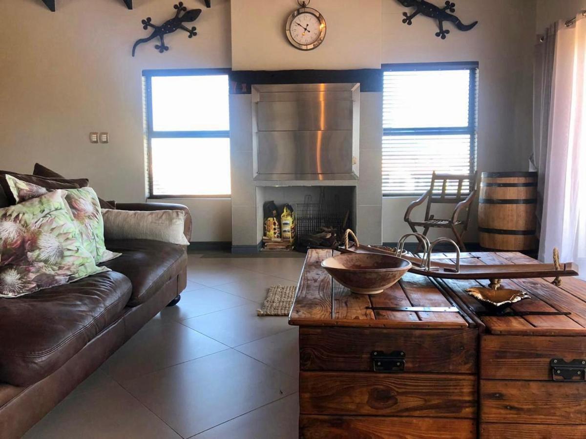 Steenbokkie Holiday Home 랑게바안 외부 사진