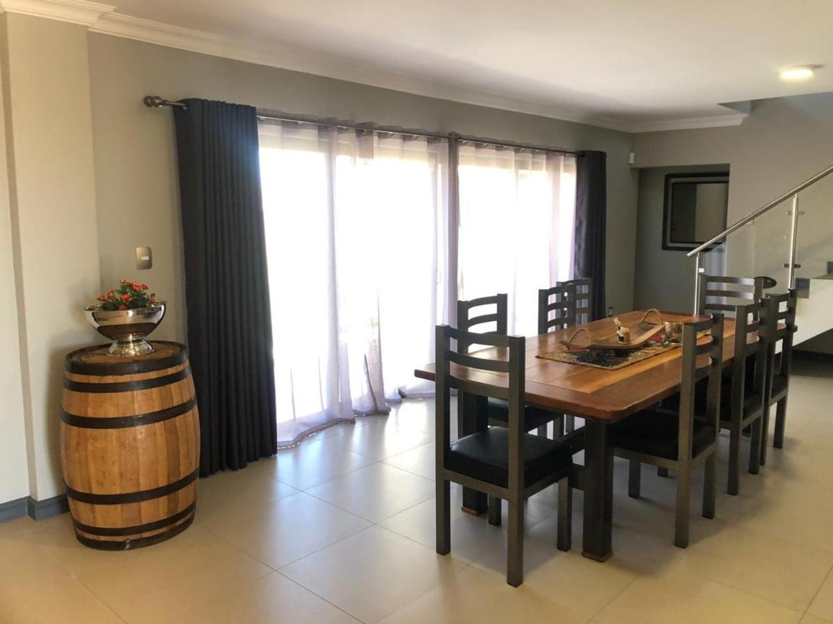 Steenbokkie Holiday Home 랑게바안 외부 사진